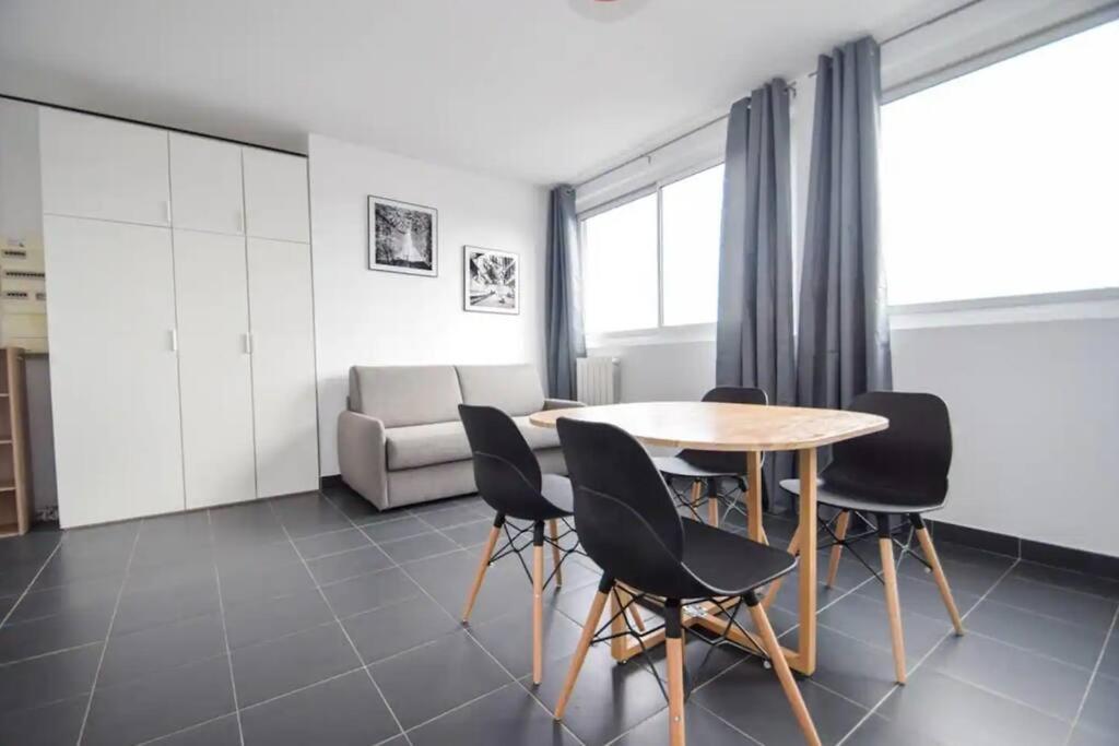 Escale-Marne Fr - 102 - Free Parking - Free Luggage Storage - All Equipped - Linen Included - Washing Machine - 10Mn Walk Metro 8 - Rer A - Panoramic View - From 1 To 4 Guests Maisons-Alfort Exterior photo