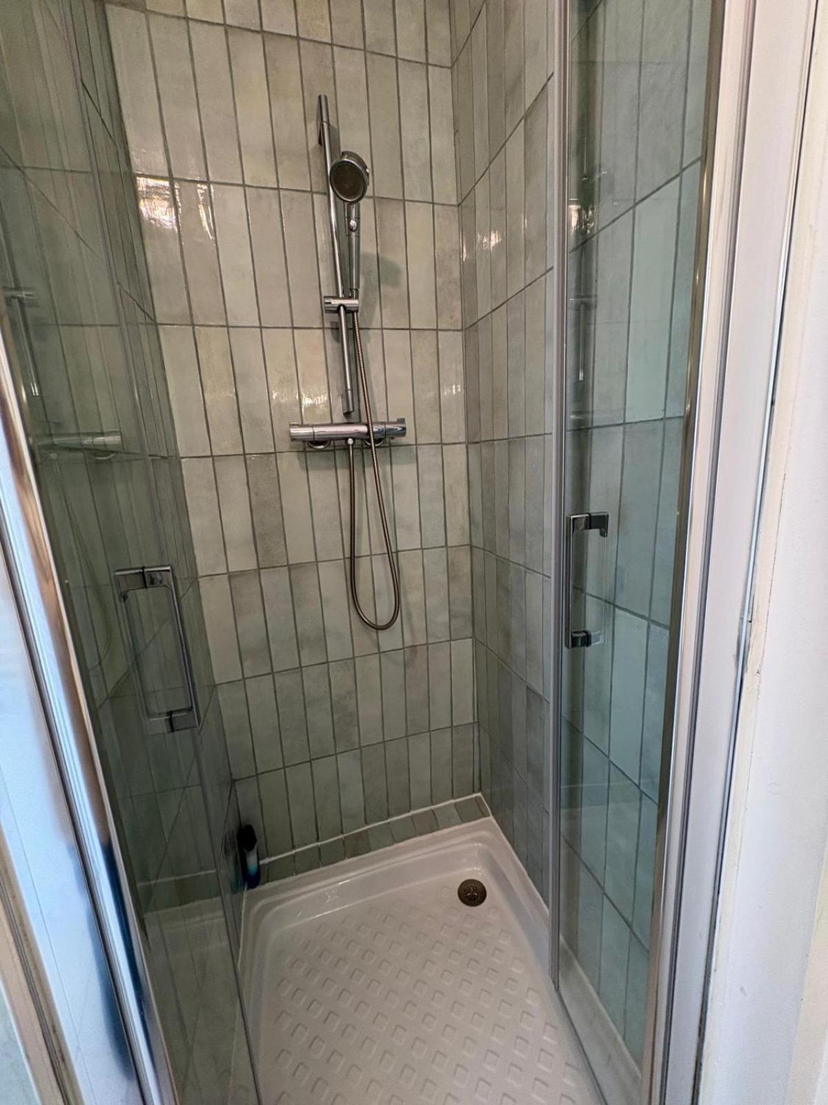 Escale-Marne Fr - 102 - Free Parking - Free Luggage Storage - All Equipped - Linen Included - Washing Machine - 10Mn Walk Metro 8 - Rer A - Panoramic View - From 1 To 4 Guests Maisons-Alfort Exterior photo